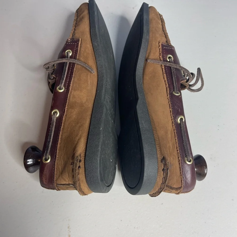 Sperry Top Sider Brown nubuck suede Leather Boat Shoes. Men SZ 10.5 M round toe